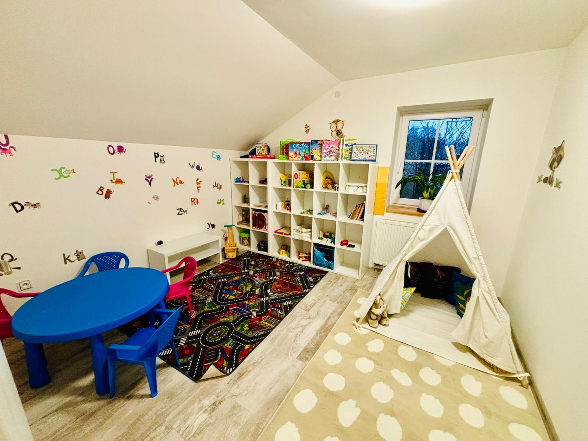 Vila Lumina Svoboda nad Upou Bagian luar foto